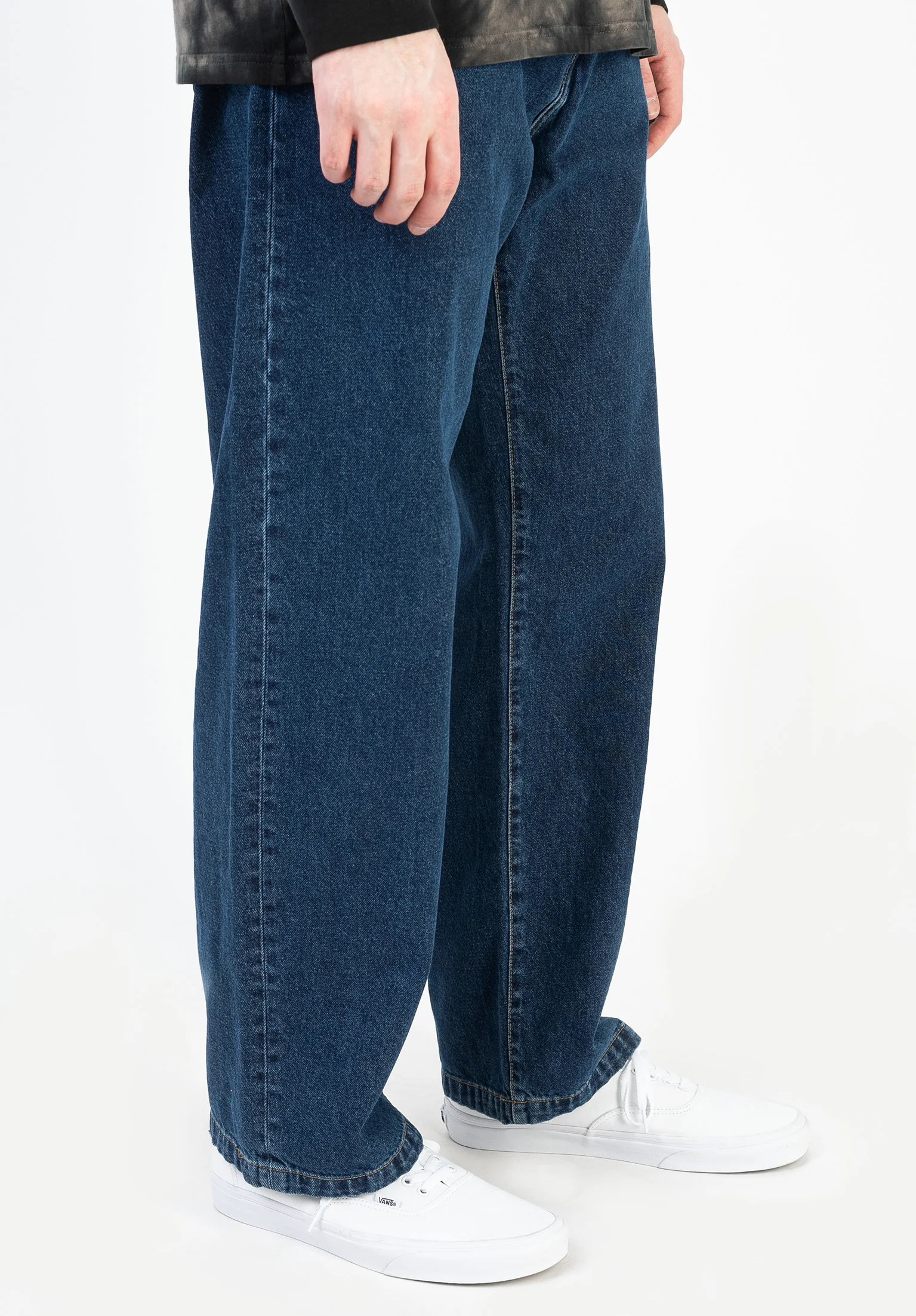 Landon Pant - Image 4