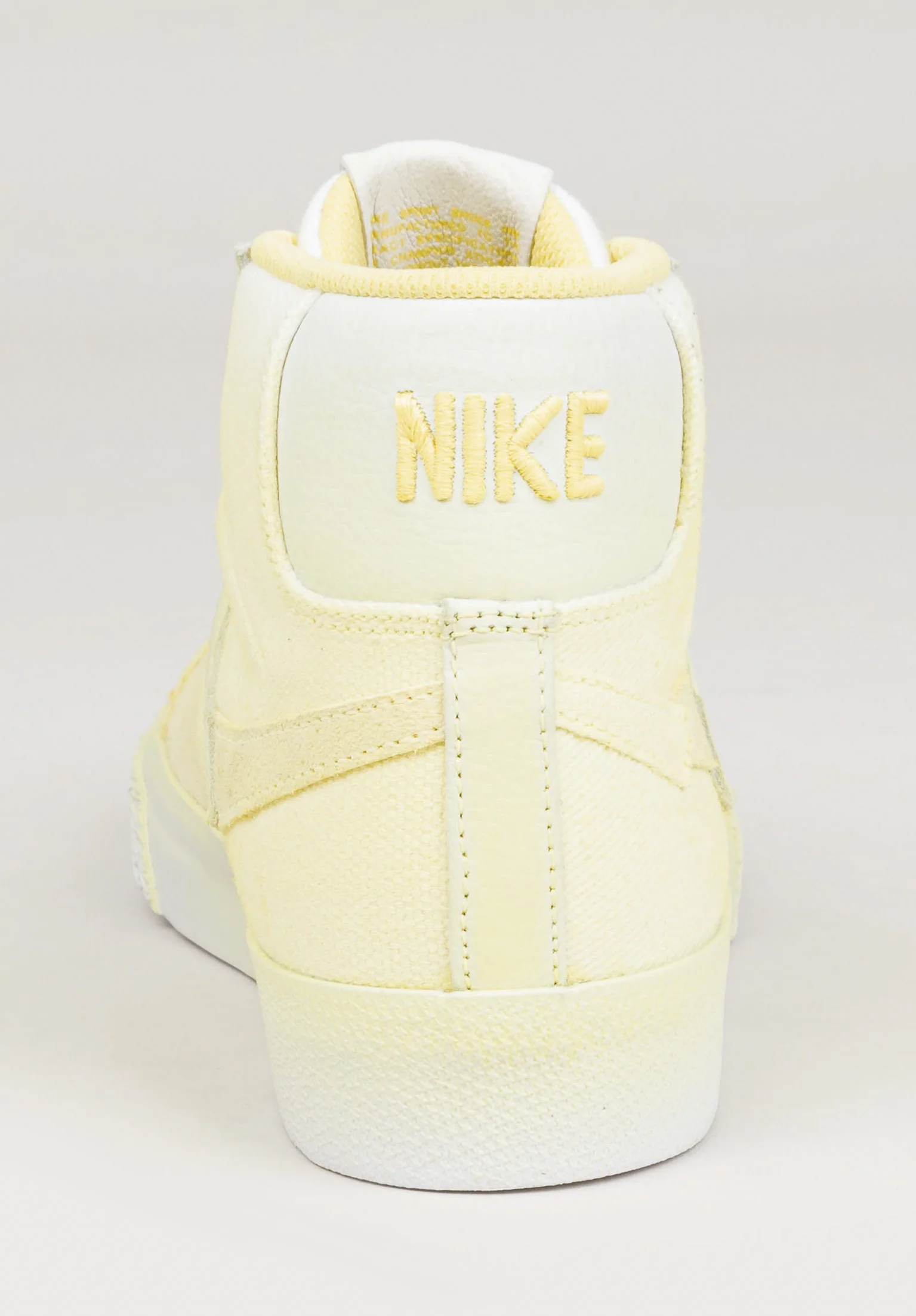 Zoom Blazer Mid Premium - Image 3