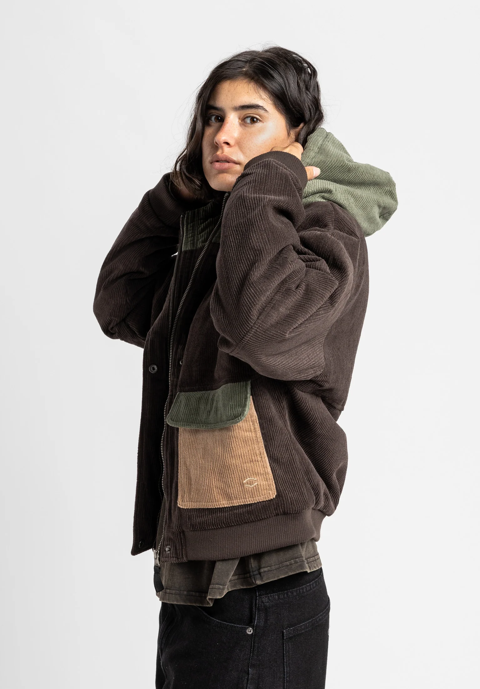 Meja - Image 3