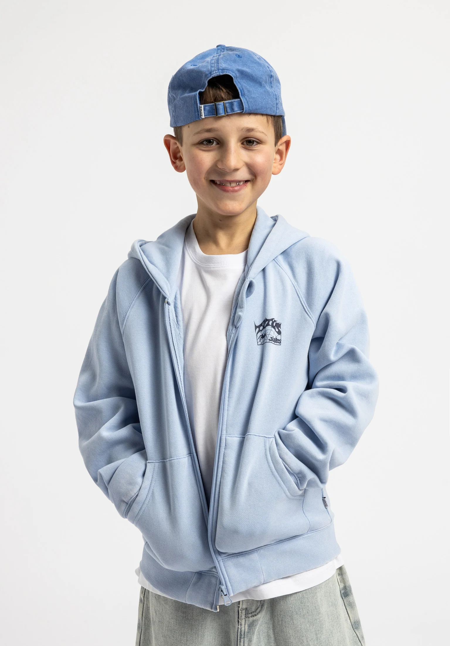 Heritage Clean Zip - Image 4