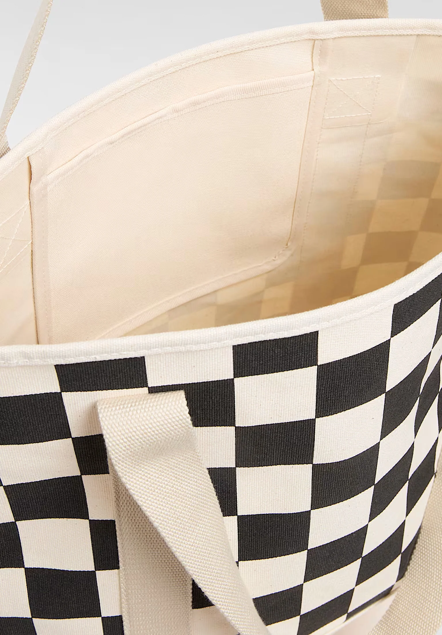 Pergs Tote - Image 5